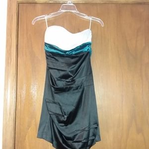 Windsor Juniors Size 5 Prom Dress